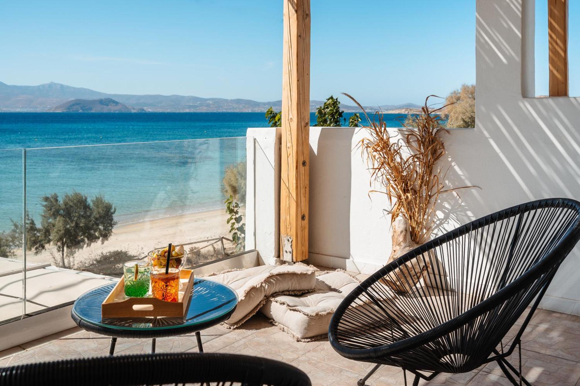 Manios Suites Agia Anna  外观 照片